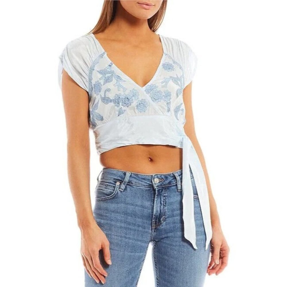 Free People Womens Floral Top Embroidered Cropped Size Large Blue Side Tie VNeck